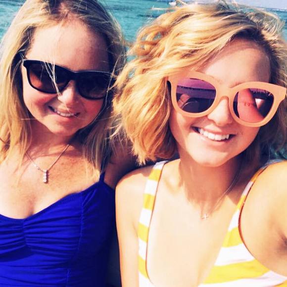 Meet your Posher, Heather - Picture 1 of 1